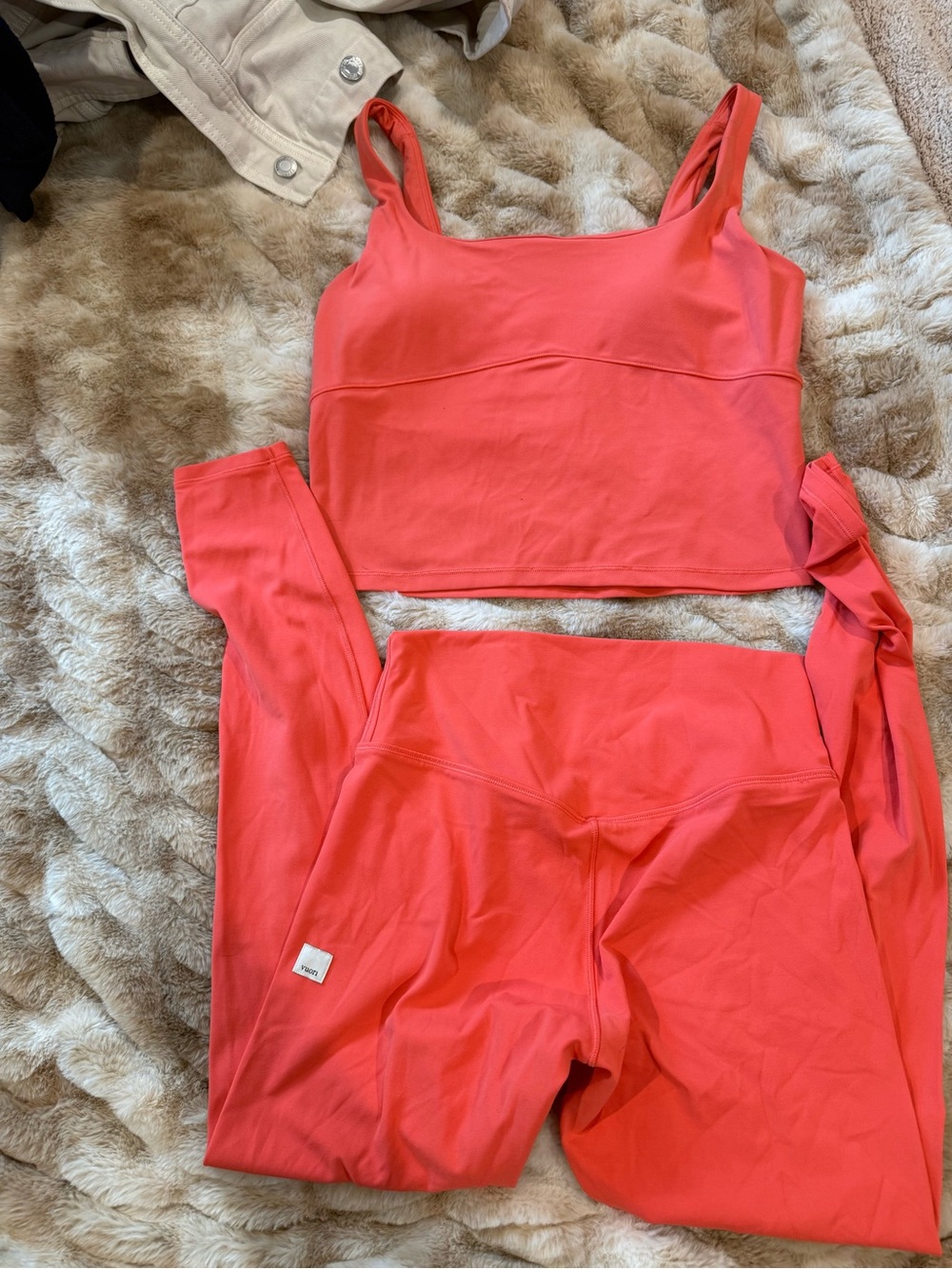 Vuori set
